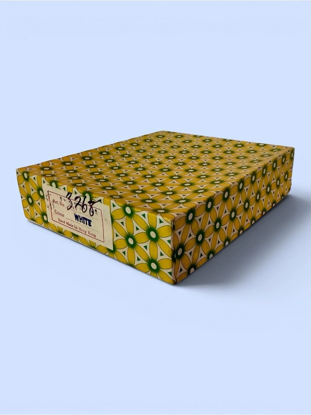 Hong Kong Evening Clutch White Seed Beads‎ Opalescent Sequins Original Box VTG
